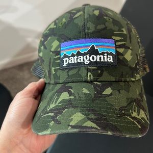 Womens Patagonia adjustable print hat